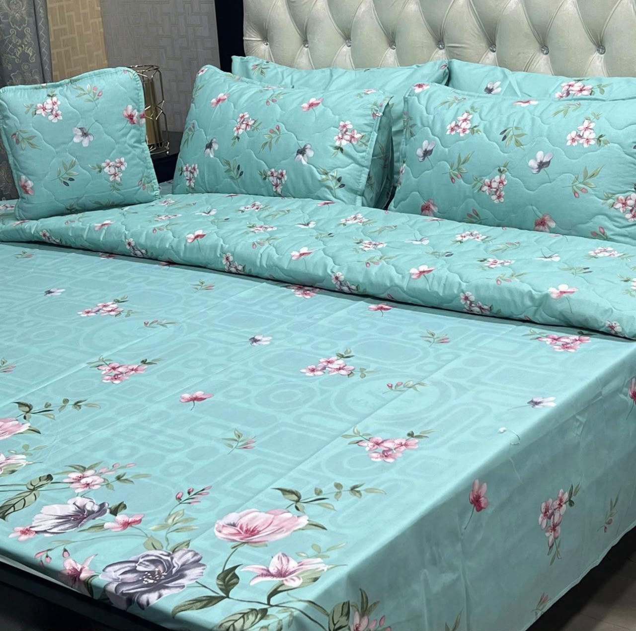 7-Piece Mint Green Floral Comforter Set